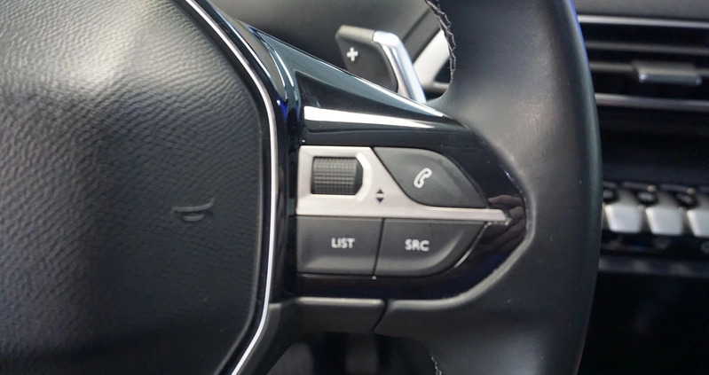 Peugeot 3008 cena 109900 przebieg: 60912, rok produkcji 2018 z Piaseczno małe 631